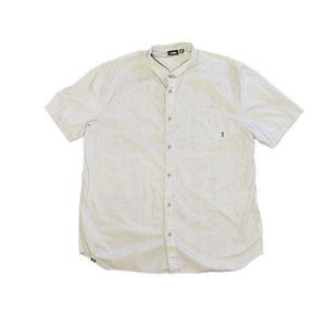 Vans Men's 2XL Gray with Black Print Short Sleeve Button-Up Casual Shirt